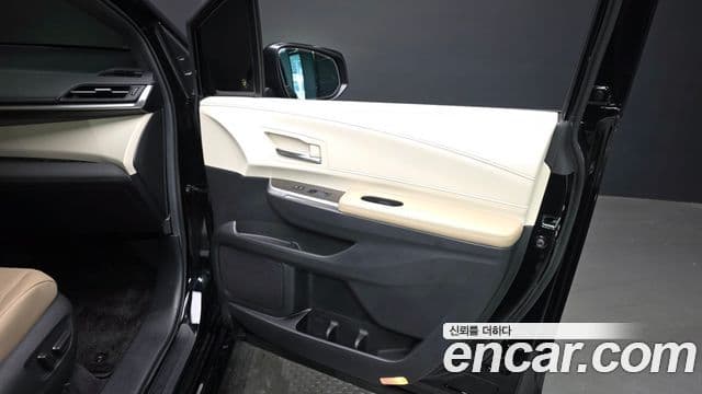 Toyota Sienna 2024 — Şəkil 14/37