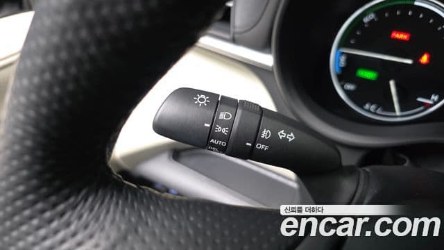 Toyota Sienna 2024 — Şəkil 29/37