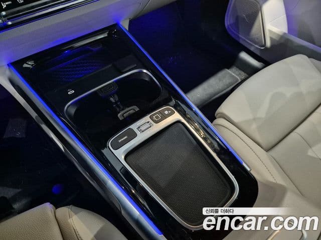 Mercedes-Benz EQB 2026 — ფოტო 13/20