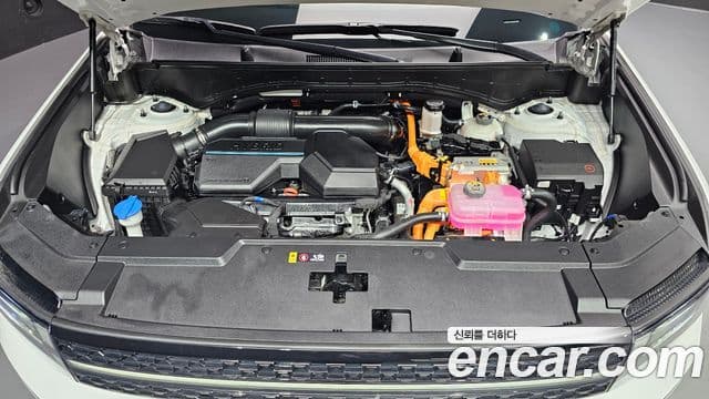Hyundai Santa Fe 2024 — ფოტო 29/34