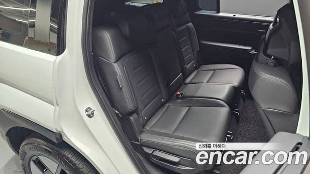 Hyundai Santa Fe 2024 — ფოტო 9/34