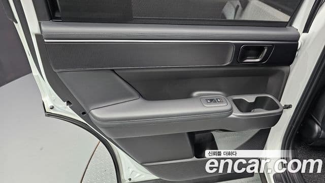 Hyundai Santa Fe 2024 — ფოტო 5/34