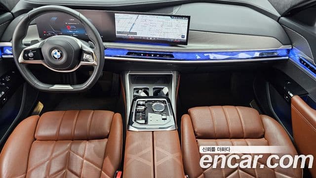 BMW 7 Series 2023 — Photo 15/35