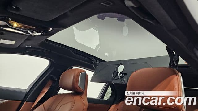 BMW 7 Series 2023 — Photo 35/35