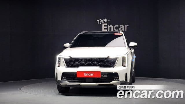 Kia Sorento 2024 — ფოტო 18/33
