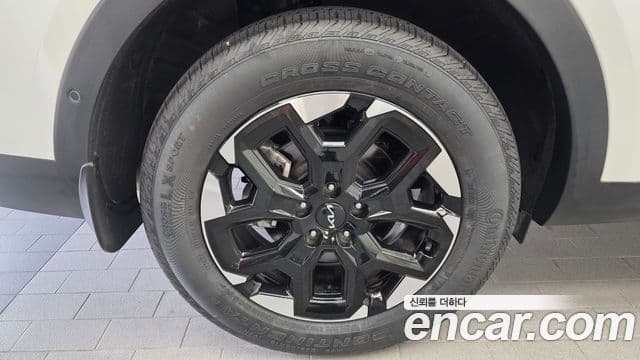 Kia Sorento 2024 — ფოტო 29/33