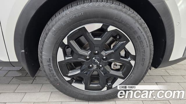 Kia Sorento 2024 — ფოტო 24/33