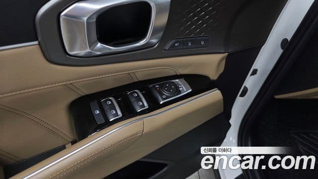 Kia Sorento 2024 — ფოტო 22/33
