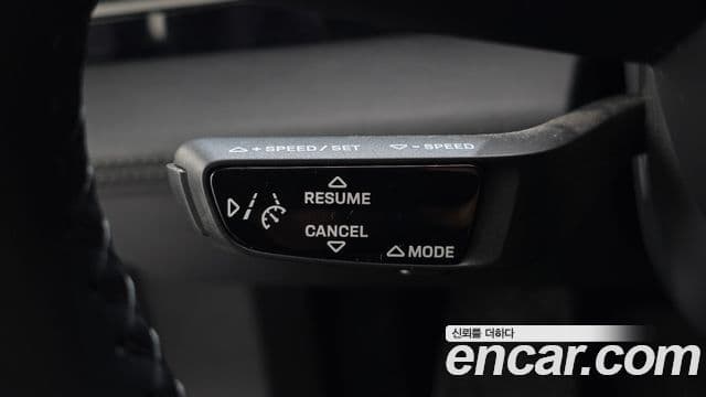 Porsche Taycan 2021 — Photo 32/34