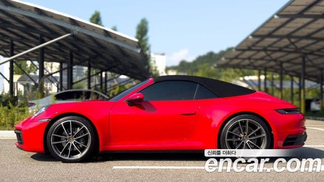 Porsche 911 2023 — ფოტო 15/20
