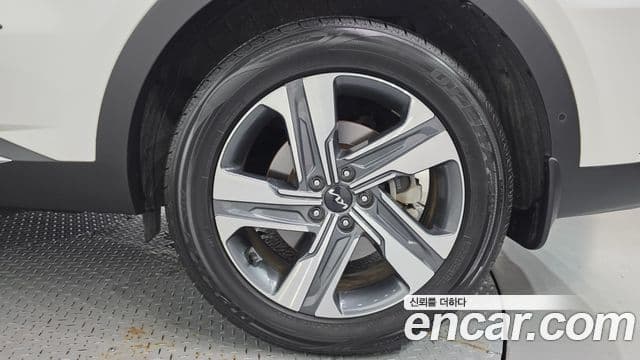 Kia Sorento 2022 — Photo 23/38