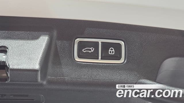 Kia Sorento 2022 — Photo 33/38