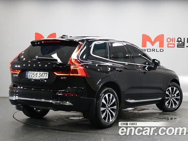 Volvo XC60 2024 — Photo 7/20