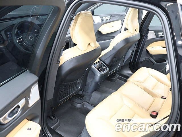 Volvo XC60 2024 — Photo 5/20
