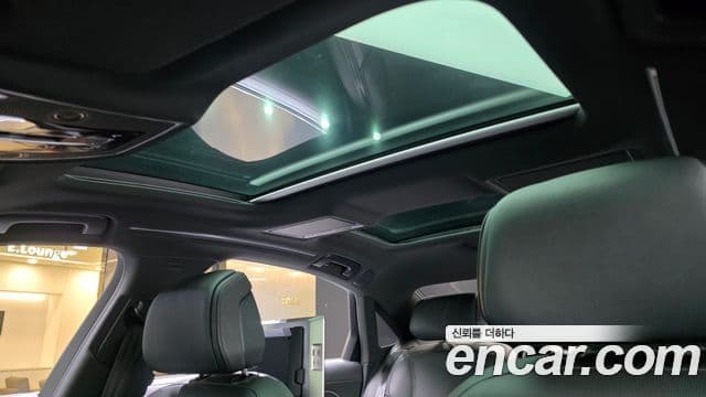Audi A8 2023 — Photo 10/20