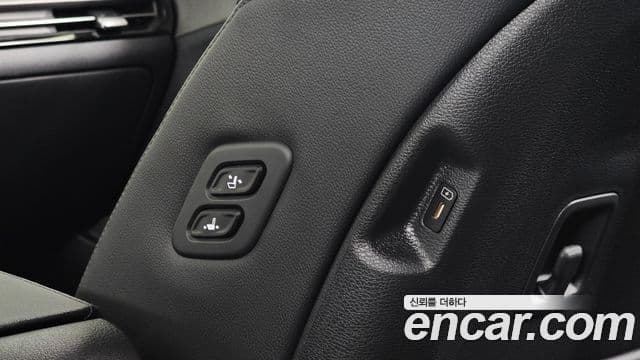 Kia Sportage 2025 — Photo 15/37