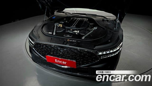 Genesis G90 2022 — Photo 13/31