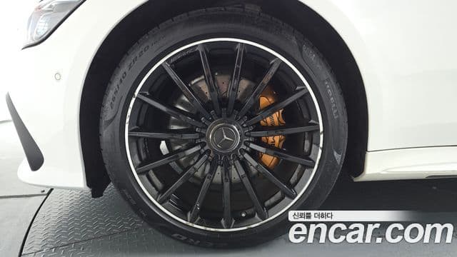 Mercedes-Benz AMG GT 2021 — Фото 5/20
