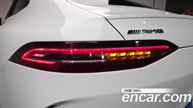 Mercedes-Benz AMG GT 2021 — Photo 23/36