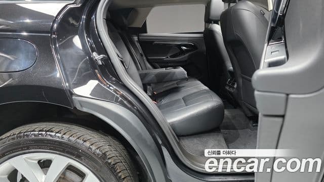 Land Rover Range Rover Evoque 2022 — Şəkil 21/34