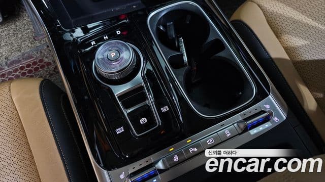 Kia Carnival 2022 — Фото 9/20