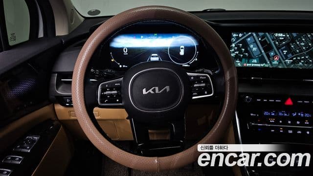 Kia Carnival 2022 — Фото 13/20