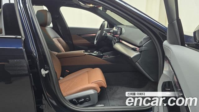 BMW 5 Series 2026 — Photo 23/33
