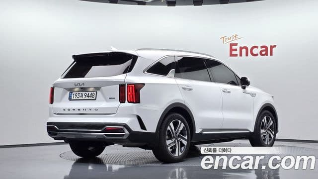 Kia Sorento 2021 — Фото 2/20