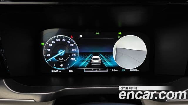 Kia Sorento 2021 — Фото 8/20