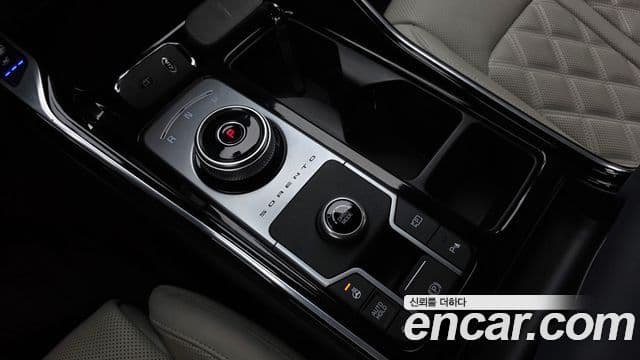 Kia Sorento 2021 — Фото 9/20