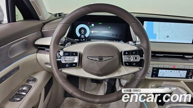 Genesis G90 2023 — Photo 2/33