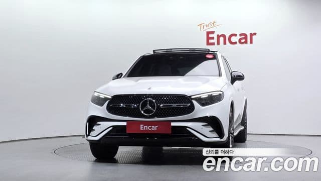 Mercedes-Benz GLC-Class 2024 — Photo 14/32