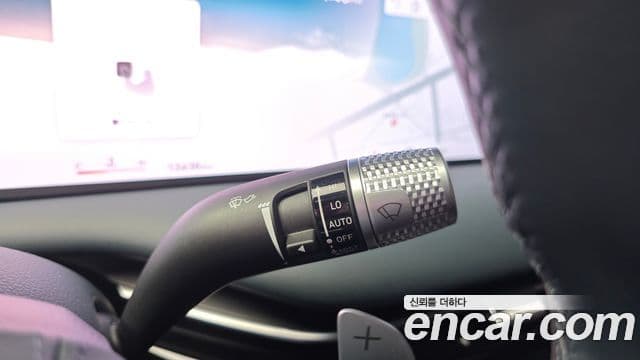 Genesis G80 2024 — ფოტო 30/33