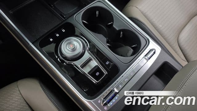 Kia Carnival 2025 — Фото 9/20