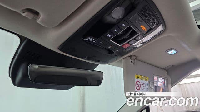Kia Carnival 2025 — ფოტო 26/36