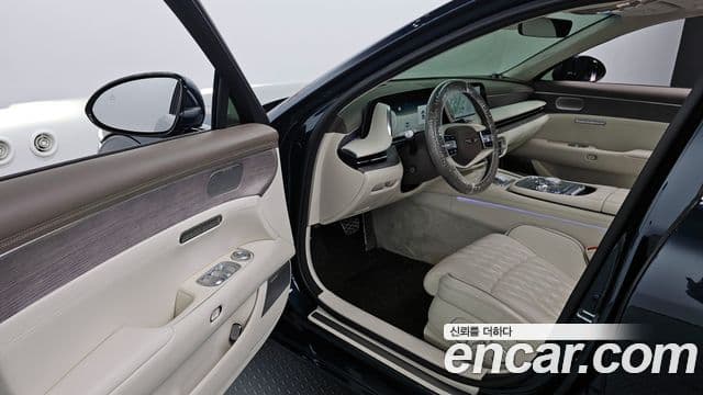 Genesis G90 2022 — ფოტო 19/20