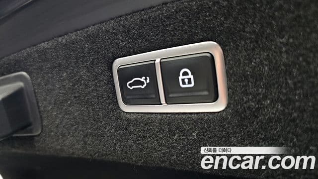 Genesis G90 2022 — ფოტო 14/20