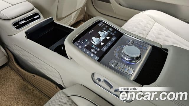 Genesis G90 2022 — ფოტო 20/20