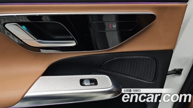 Mercedes-Benz E-Class 2024 — ფოტო 14/35