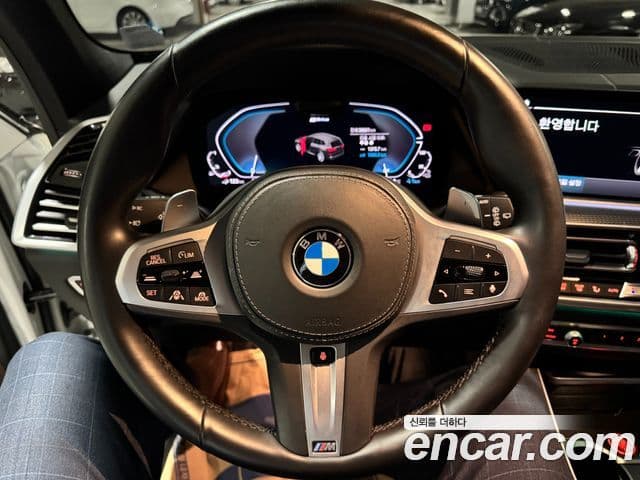 BMW X5 2021 — ფოტო 19/20