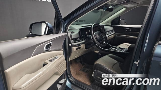Kia Carnival 2024 — Фото 10/20