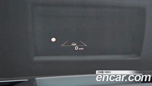 Kia Carnival 2024 — Фото 18/20