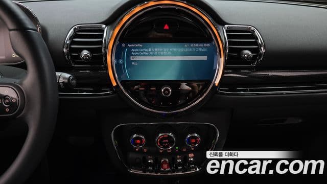 Mini Cooper Clubman 2023 — ფოტო 32/35