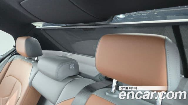 BMW 5 Series 2024 — Photo 11/35