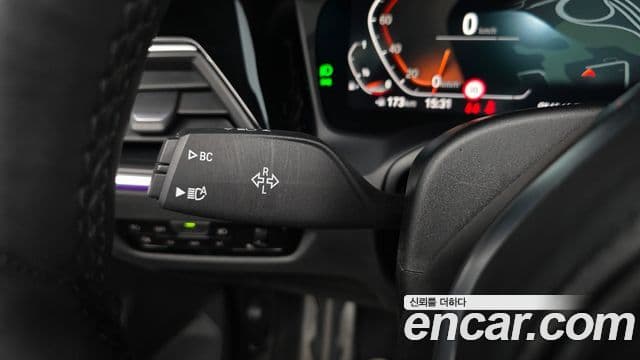 BMW 4 Series 2023 — Photo 10/20