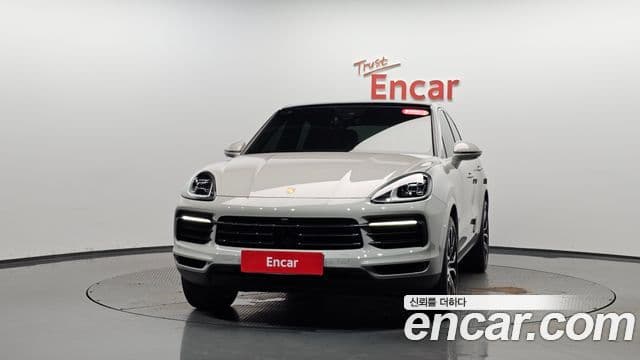 Porsche Cayenne 2023 — Şəkil 16/39