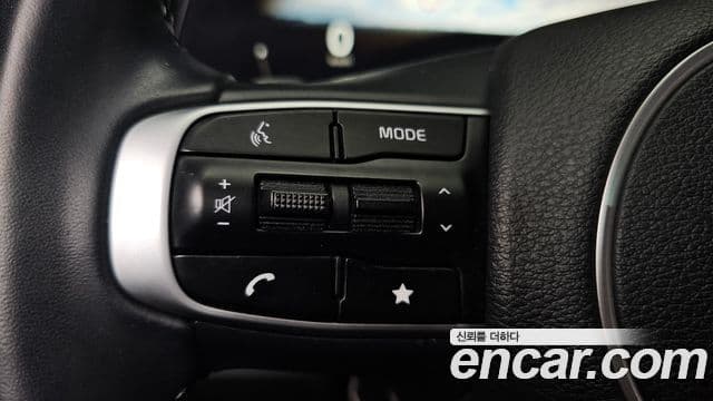 Kia Sportage 2021 — ფოტო 27/35