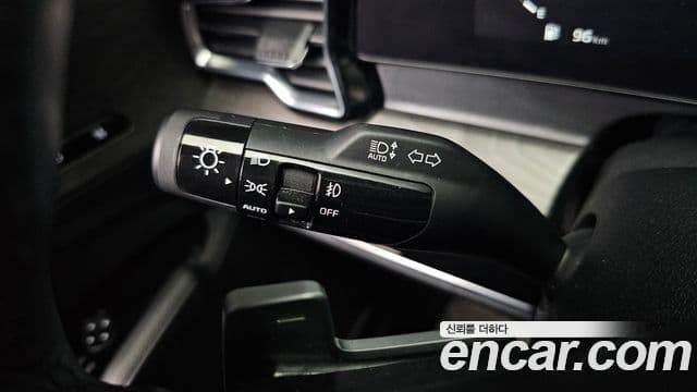 Kia Sportage 2021 — ფოტო 28/35