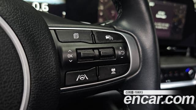 Kia Sportage 2021 — ფოტო 2/35
