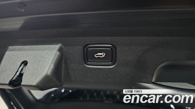 Kia Sportage 2021 — ფოტო 17/35